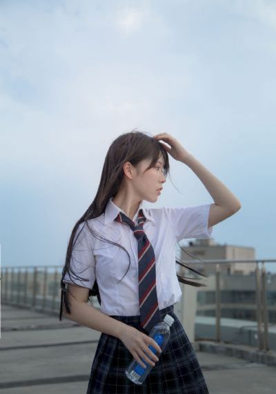 《乳色吐息》免费看