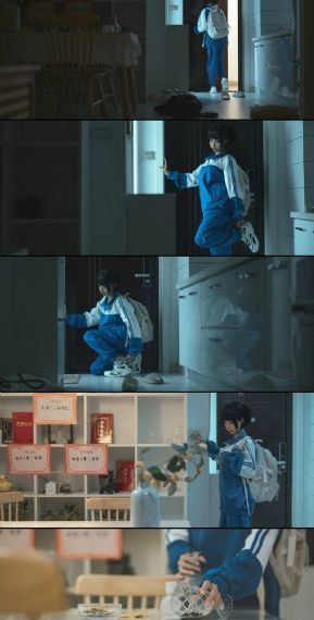 三攻一受4p肉调教太子视频