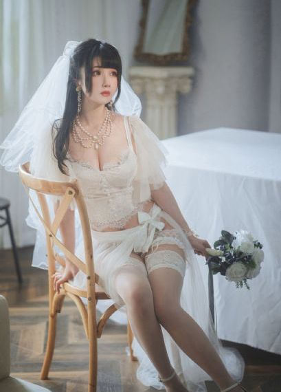 老头吃奶性行交