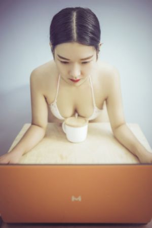 抓娃娃在线观看高清