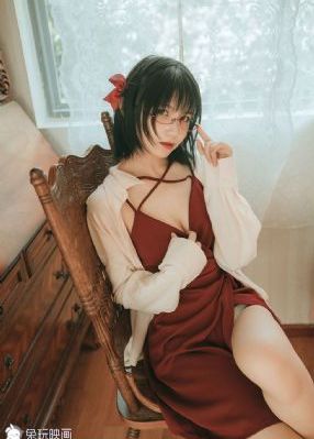 沙滩上的男孩