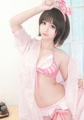 张雅英