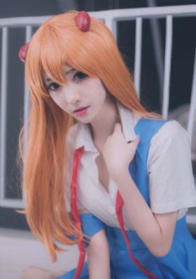 复仇女抢手