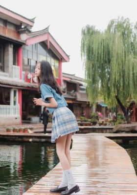 诱人的邻居
